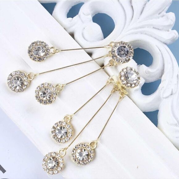 Dazzling Crystal Cluster Earrings - Picture 3 of 9